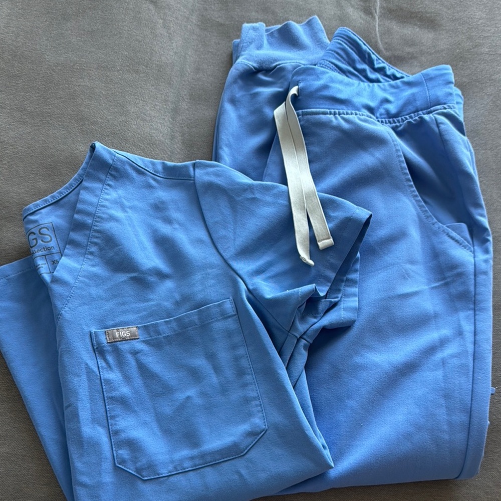 Figs set in Ceil Blue